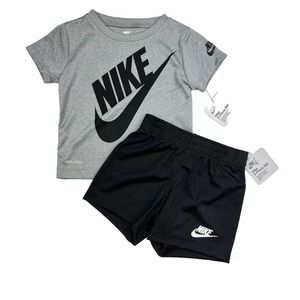 Nike Baby Boy 2 Piece Size 24M T-Shirt & Shorts Set DRI-FIT Gray Black White